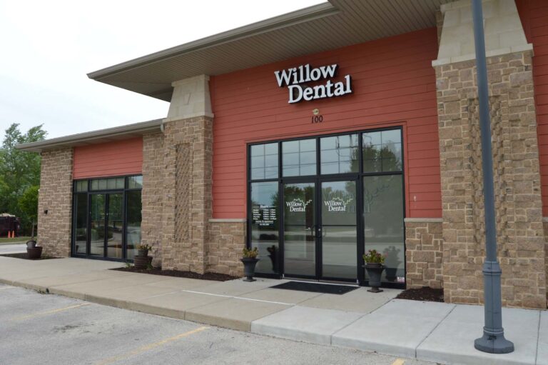 Exterior view of Willow Dental office.